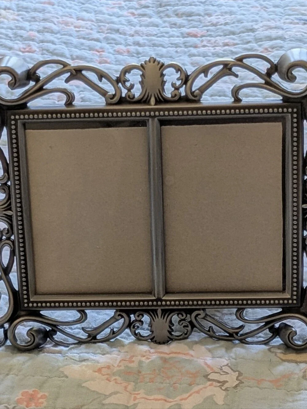 N/A elegant ornate